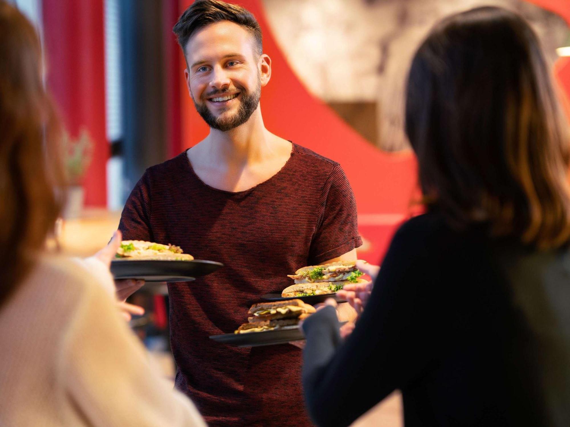 Ibis Hotel Erfurt Altstadt Екстериор снимка